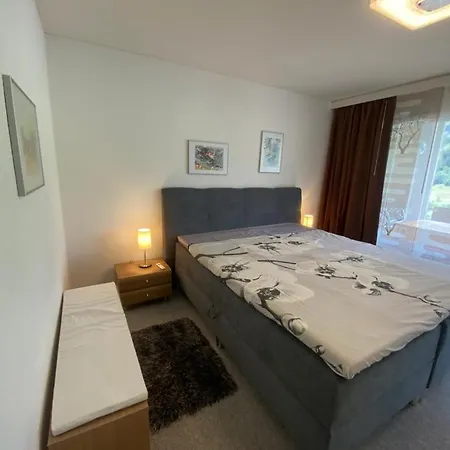 Laerchenwald 1804 شقة *